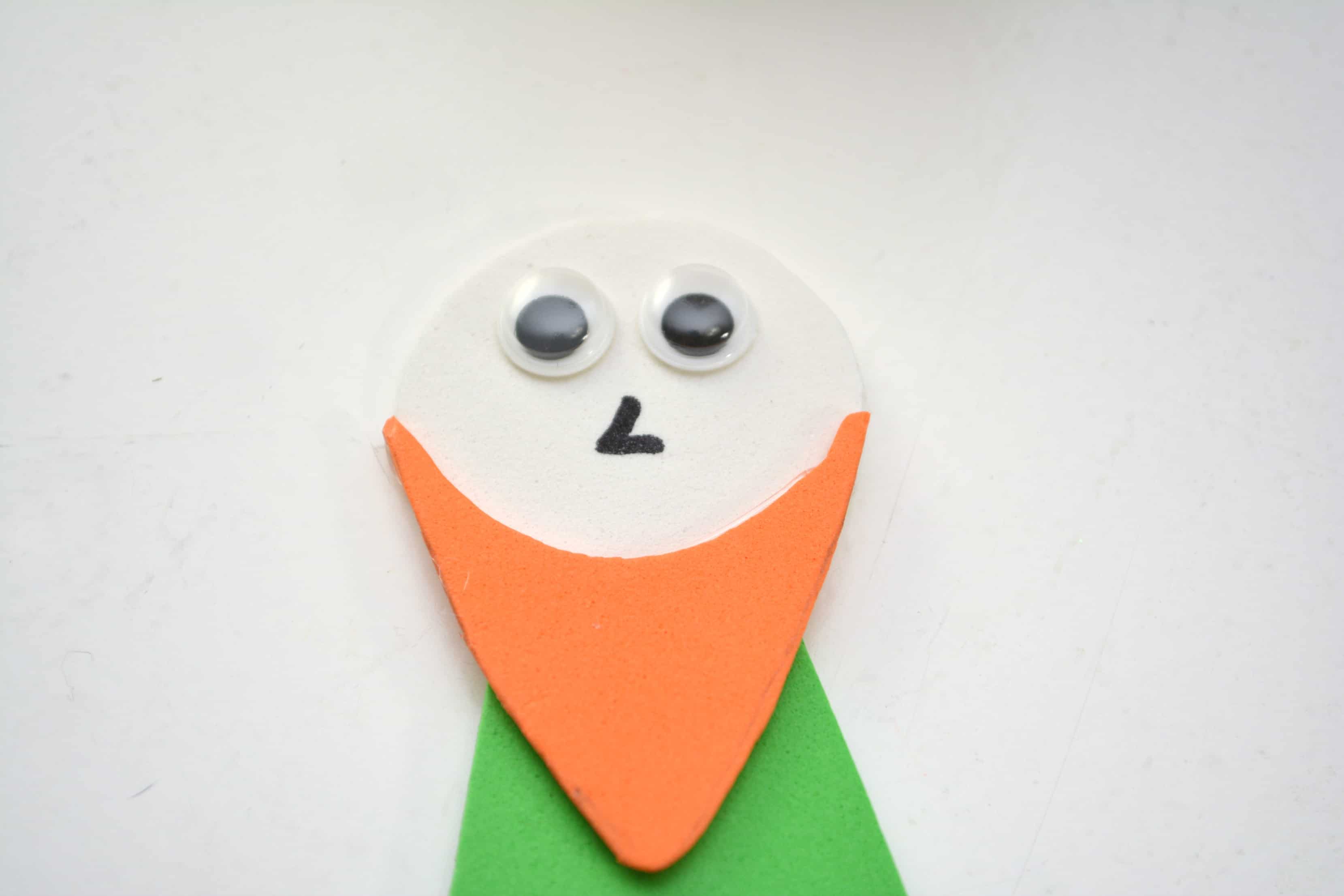 As St. Patrick's Day is in the corner, today I would like to share a very cute popsicle stick Leprechaun craft for you to have some fun with children welcoming St. Patrick's Day. This adorable craft is great to display around. You might also make some variation out of it.