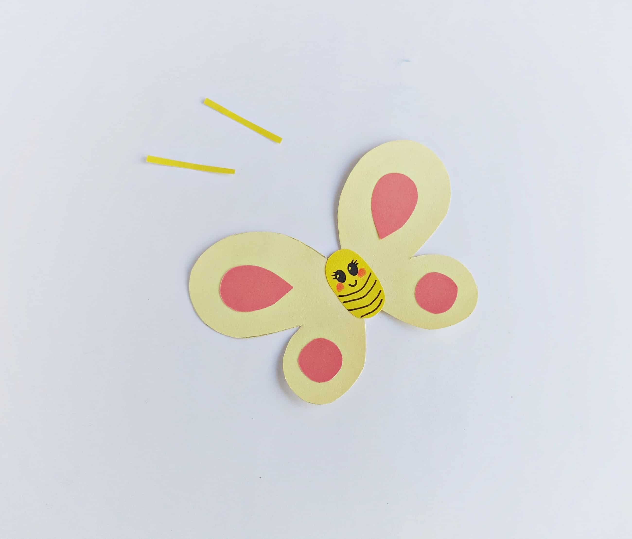 Today I am going to share a cute smiley butterfly kids paper craft to display in your rooms. Let everyone watch them around and not to wait going outdoors.
