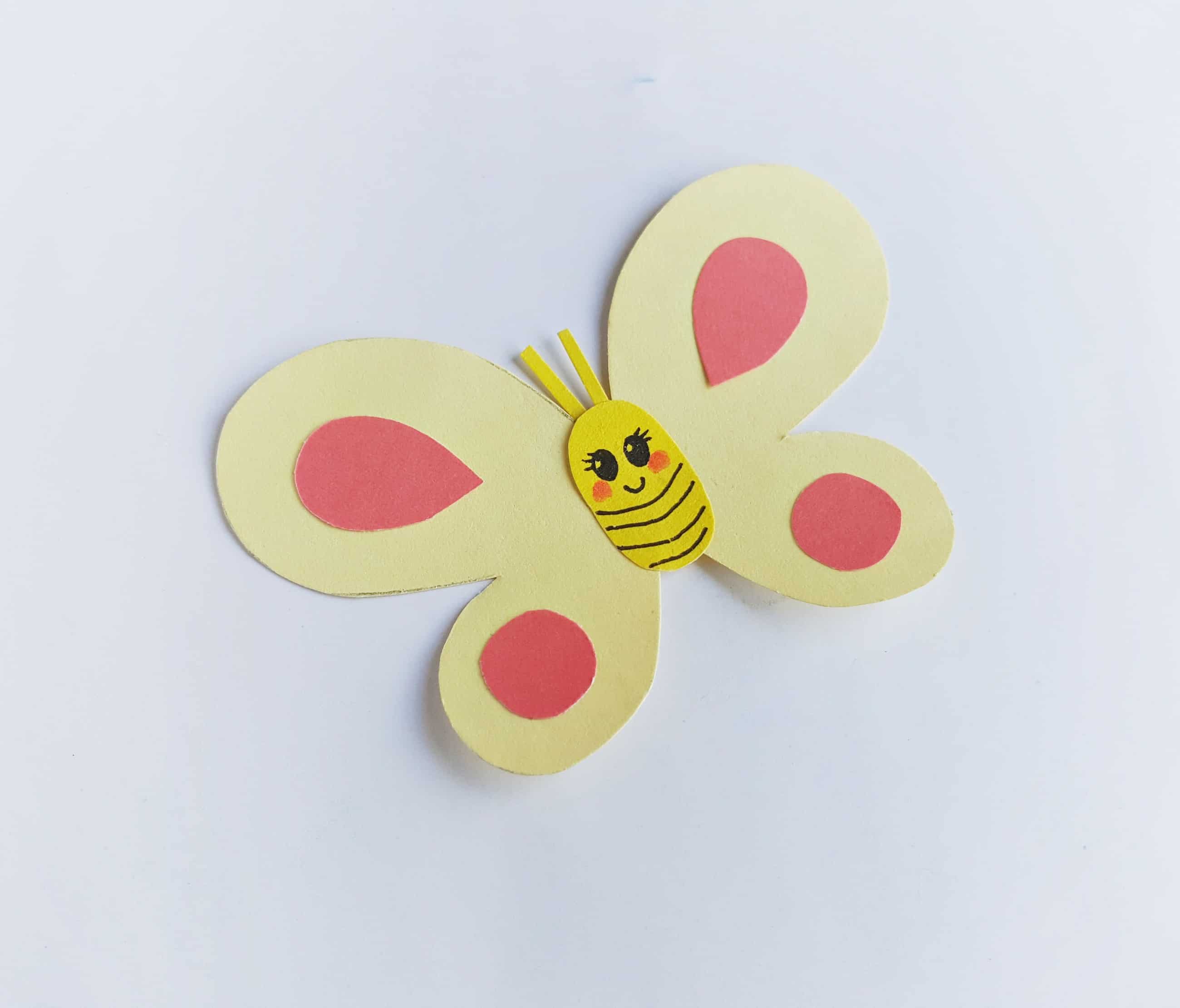 Today I am going to share a cute smiley butterfly kids paper craft to display in your rooms. Let everyone watch them around and not to wait going outdoors.