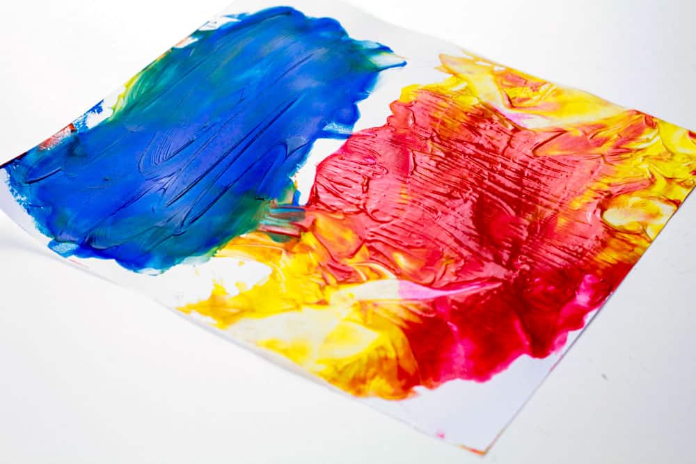 Fire Safety Craft: Fun, easy, mess free craft for preschool or kindergarten to help teach about fire and fire safety. 