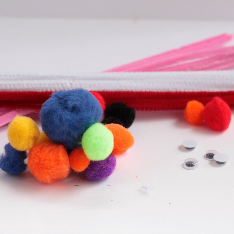 These love bug finger puppets do just that! You'll love that the puppets are easy to make, require few supplies, and don't take a lot of time to craft.