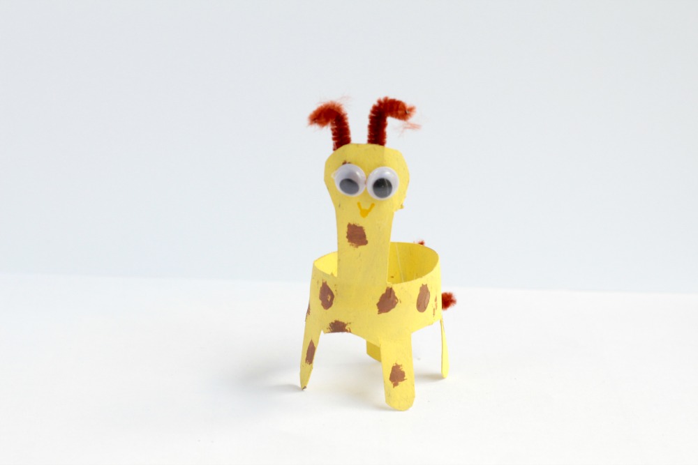 You can use this craft when teaching kids about the softer side of the letter G. Use this Letter G craft Soft G Giraffe when you are studying the letter G.
